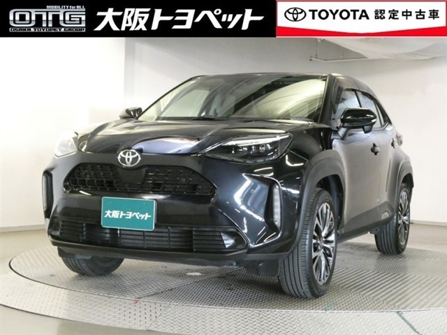 お車購入のポイントとなるフロントマスクです！シャープな目つきが印象的なデザインのヘッドランプです。