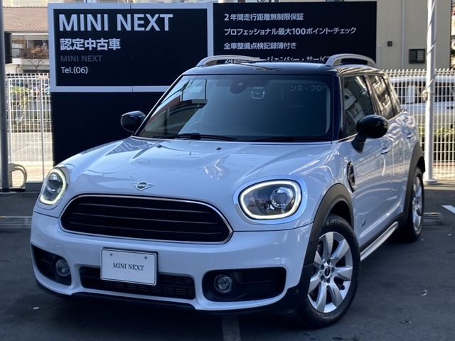 MINI COOPER D CROSSOVER ALL4 の入荷です！お車詳細や展示状況はフリーダイヤル（0066-9711-317961）または、MINI NEXT城東鶴見06-6933-3298迄お問合せ下さい。