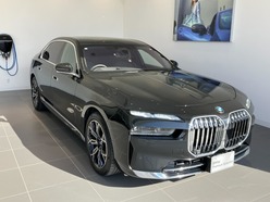 R5　BMW　BMW　7シリーズ