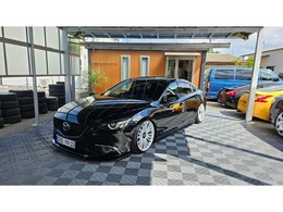 マツダ アテンザ 2.2 XD ディーゼルターボ 6速MT/サンルーフ/マセラッティ19インチホ