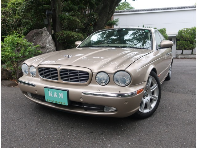 当店は東京都品川区で創業25年になる「輸入車」「旧車」のセレクトショップです。法定整備と保証付きですので遠方のお客様も安心してご利用ください。業販も可能です。お気軽にお問い合わせください。