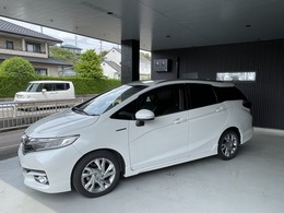 ホンダ シャトル 1.5 ハイブリッド Z 禁煙車 　ナビ付　 バックカメラ　 ETC付