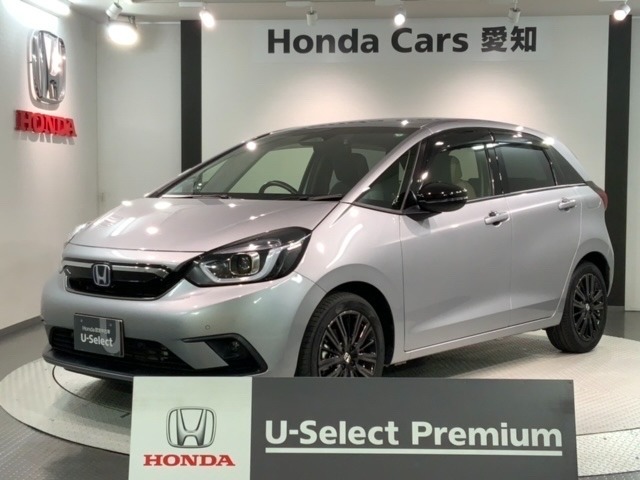 全国納車可 第三者機関証明書付 Honda SENSING 2年保証 ナビVXU-215FTi フルセグ Rカメラ CD録音 BTオ-ディオ装備のフィット e:HEV20周年特別仕様車メゾン入庫！