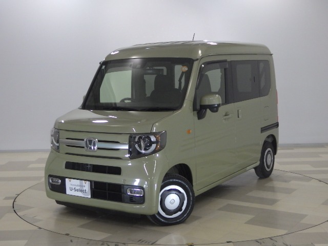 ホンダカーズ東京中央花小金井店へようこそ！ 当社下取りのお墨付き車両！人気車両で充実装備の一台！おススメです☆どうぞご覧ください☆