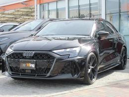 アウディ RS3セダン 2.5 4WD サンルーフ　RSデザインP　RSエキゾースト