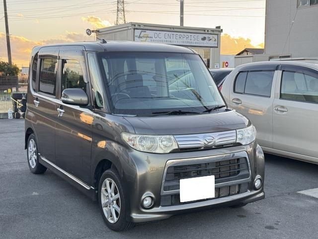 DC ENTERPRISEのお車をご覧いただき有難う御座います。お問い合わせは080-3313-6466になります。