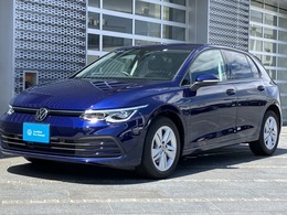 フォルクスワーゲン ゴルフ eTSI アクティブ 純正ナビゲーション　リアビューカメラ　ア