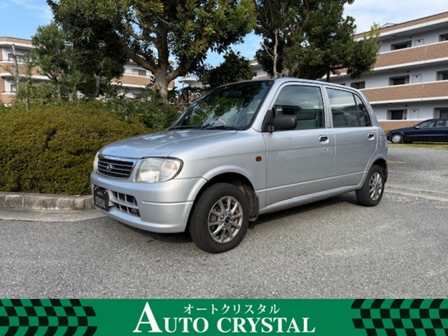 展示場に総在庫車100台以上あります。安い軽自動車が100台以上あるのは見ごたえありですよ（＾＾）全車室内徹底清掃綺麗ですよ。除菌・消臭・全車保証付。まずは通話料無料ダイアル　0078-6002-871157