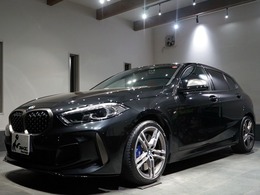 BMW 1シリーズ M135i xドライブ 4WD 