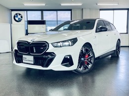 BMW i5ツーリング M60 xドライブ 4WD ワンオーナー車　セレクトパッケージ
