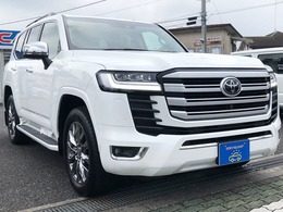 トヨタ ランドクルーザー300 3.5 ZX 4WD 12.3インチDAナビ/電動ムーンルーフ/ETC2.0