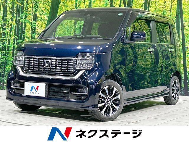 バックカメラ　アダプティブクルーズ　禁煙車　シートヒーター　スマートキー