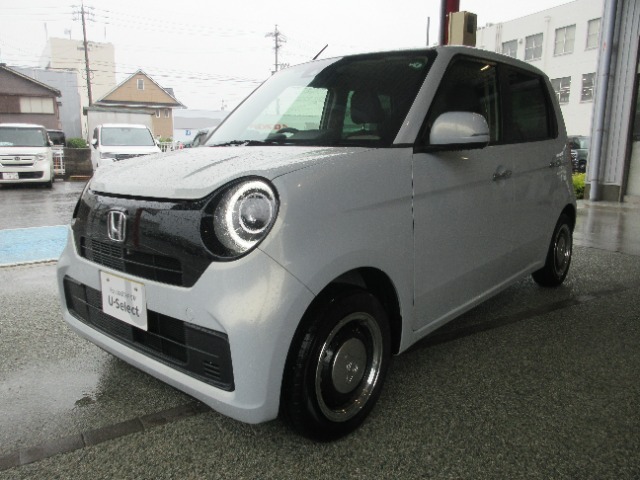 当店の在庫車をご覧いただきありがとうございます。現車確認でご来店の際は、お手数ですが店舗へお電話下さい。事前にお電話を頂けますと、お待たせすることなくスムーズにご案内することが出来ます。
