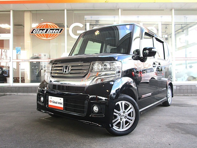 【GLADサマーセール催中！！】すべての車両がお買い得な「サマーセールプライス」にて展示販売中！更にご成約で『新品前後ドライブレコーダー』を工賃込み1万円で販売！是非グラッドインテルへ！