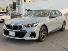 BMW 5シリーズ セダン の中古車 523i Mスポーツ 兵庫県姫路市 765.0万円