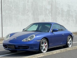 ポルシェ 911 カレラ4 4WD 6MT　スポーツシート　レッドキャリパー