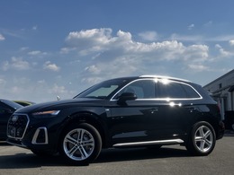 アウディ Q5 40 TDI クワトロ Sライン ディーゼルターボ 4WD パノラマサンルーフ・SラインプラスPKG・コ