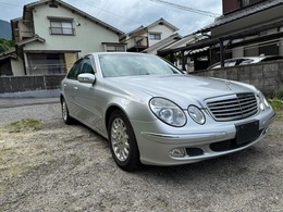 メルセデス・ベンツ Eクラス E240 4.2キロ・ETC・クルコン付・禁煙車
