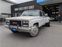 GMC R3500 C30 デューリー 