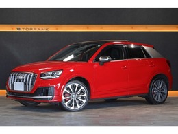アウディ SQ2 2.0 4WD インテリアデザイン＆アシスタンスPKG パノ