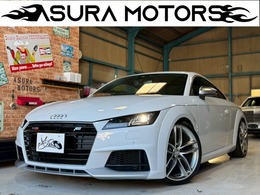 アウディ TT クーペ 2.0 TFSI クワトロ 4WD レザーパッケージ　WEBERゴールドキャリパ