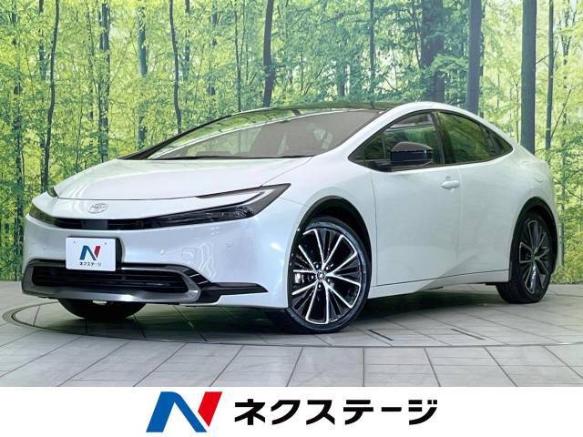 禁煙車　パノラマルーフ　パワーバックドア　衝突軽減システム