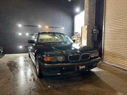 BMW 7シリーズ 750iL 1オーナー　記録簿