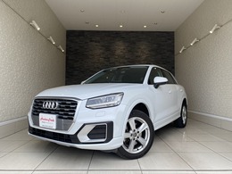 アウディ Q2 1.0 TFSI スポーツ デジタルコックピット