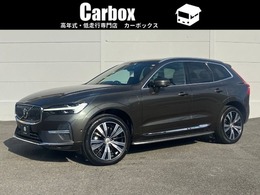 ボルボ XC60 リチャージ プラグインハイブリッドT8 AWDインスクリプション 4WD パノラマサンルーフ 全席シートヒーター