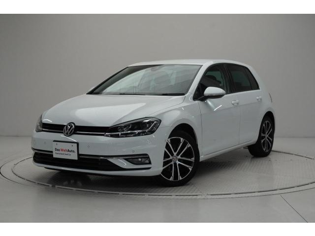 Golf7.5モデルの集大成的な特別仕様車。デジタルメーターや充実の安全装備などが特別装備です。