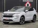 4WD　P　プラグインハイブリッド　7人乗り