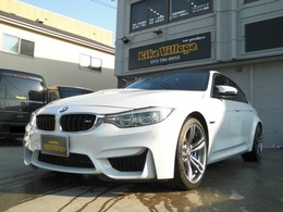 BMW M3セダン M DCT ドライブロジック カーボンルーフ　黒レザー　ナビ