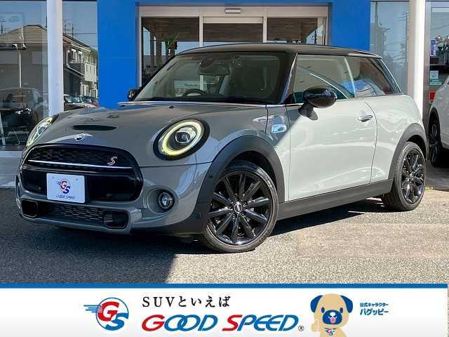 R3年式MINI3ドアクーパーSD入庫！希少なムーンウォークグレー！お問い合わせは、052-773-4092後藤まで！ 純正ナビ　バックカメラ　アダクティブクルーズコントロール　シートヒーター　ミラーETC