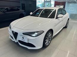 アルファ　ロメオ ジュリア 2.0 ターボ TI 