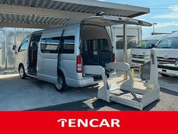トヨタ ハイエースコミューター 2.7 DX 福祉車両 車いす移動車 ウェルキャブ