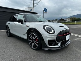 ミニ ミニクラブマン ジョン・クーパー・ワークス 4WD 