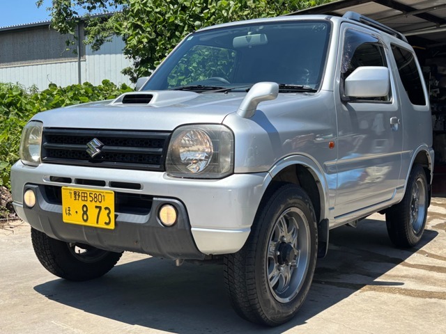 当店は、お客様に対して透明性のある車輌のご説明を心掛けております。中古車に不安の方是非ご相談下さい。元車輌鑑定士の経験と知識でお客様の不安やお悩みを解決致します。