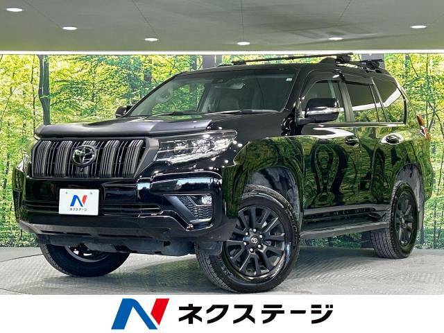 禁煙車　サンルーフ　9型ナビ　全周囲カメラ　ブラインドスポットモニター