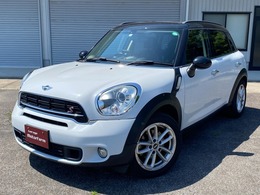 ミニ ミニクロスオーバー クーパー SD ディーゼルターボ　ブラックルーフ2トンカ