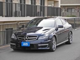 AMG Cクラスクーペ C63 パノラミックルーフ　ホワイトレザー