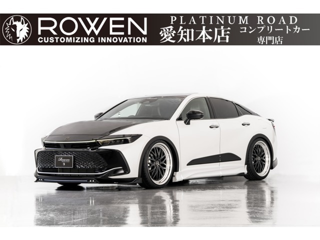 R5年式クラウンクロスオーバー RS アドバンスド E- four 未使用車 販売開始いたしました。ROWENフルコンプリート、22インチAW、ACCエアサスを装着！！お問合せは、0565-42-7333までどうぞ。