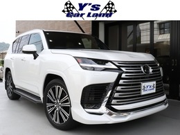 レクサス LX 600 4WD リヤエンターテイメント　マークレビンソン