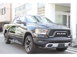 ダッジ ラムトラック 1500REBELクルーキャブ5.7V8　4WD レベル2　パノラマルーフ　12inchモニター