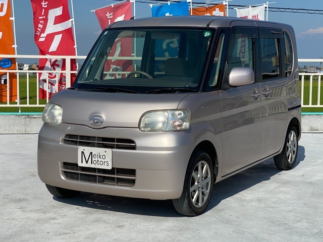 名港モーターズのお車をご覧いただき有難う御座います。お問い合わせは050-8881-9030になります。