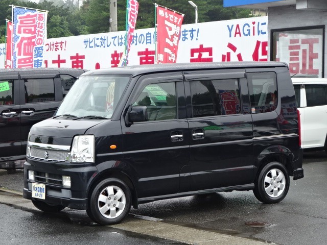 この度は、数ある中古車の中から、当社「八木自動車サービス」の車をご覧頂き誠にありがとうございます。