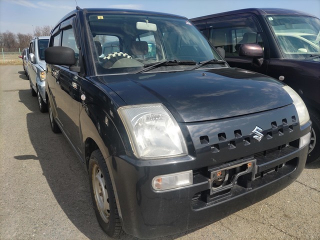 ☆当社では車検整備 鈑金 各種用品取り付け 社外パーツ取り付け等 お客様のご要望に応じて幅広く対応しております！