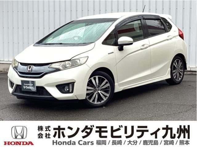 FIT Sパッケージですご覧頂き誠にありがとうございます。当社ホンダモビリティ九州は、92店舗の安心ネットワークです