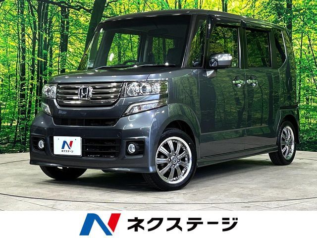 両側電動ドア　純正SDナビ　バックカメラ　禁煙車　スマートキー
