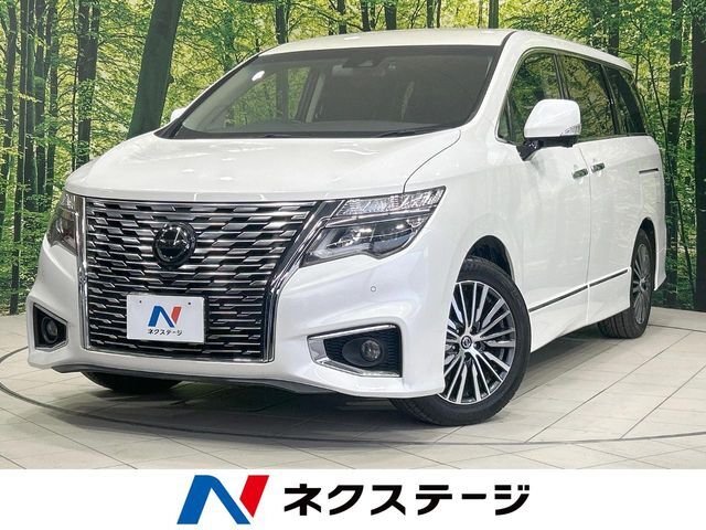 全周囲カメラ　衝突軽減　両側電動　レーダークルーズ　ETC　オットマン