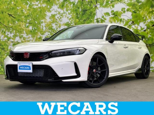 WECARS（ウィーカーズ）は全国250店舗展開！お客様が安心してカーライフをお楽しみいただけるよう社員一同心を込めてサポートいたします。